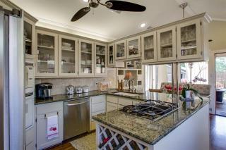 2808 Ryan Ave, Fort Worth TX  76110-3030 exterior