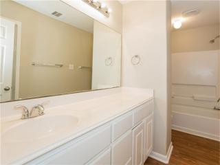 3922 Hollow Cove Ln, Richmond TX  77469-4125 exterior