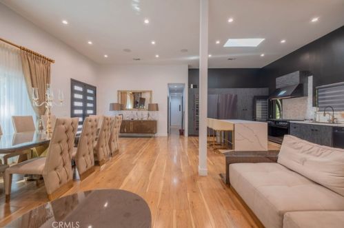 3411 Chevy Chase Dr, Glendale CA  91206-1418 exterior