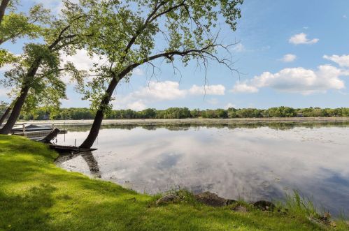 795 Heinel Dr, Saint Paul MN  55113-2152 exterior