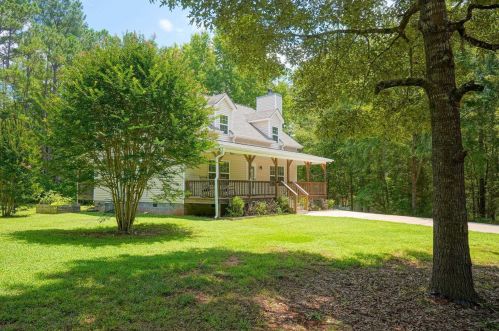 1002 Miss Amber Way, Locust Grove, GA 30248-4033