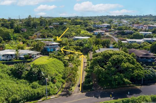 82-970 Paikapahu St, Captain Cook, HI 96704-8287