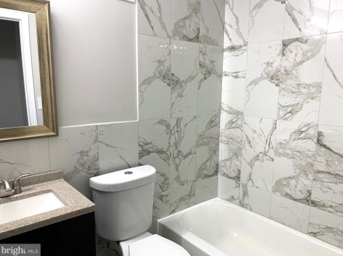 5316 12 St, Philadelphia PA 19122-4003 exterior