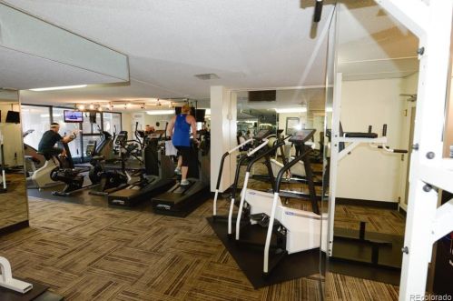 1020 15th St, Denver CO 80202-2345 exterior