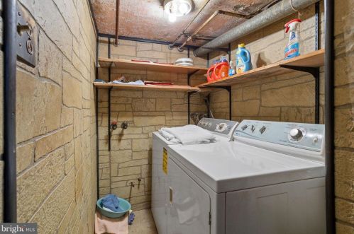 4541 Larchwood Ave, Philadelphia PA 19143-1913 exterior