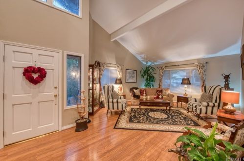 15 Alba, Irvine CA  92620-1901 exterior