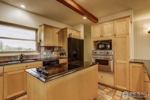 8417 Foothills Hwy, Boulder CO  80302-9351 exterior