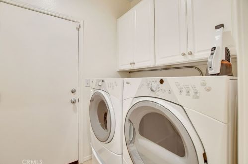 7948 Shadow Trails Ln, Riverside CA  92509-7007 exterior