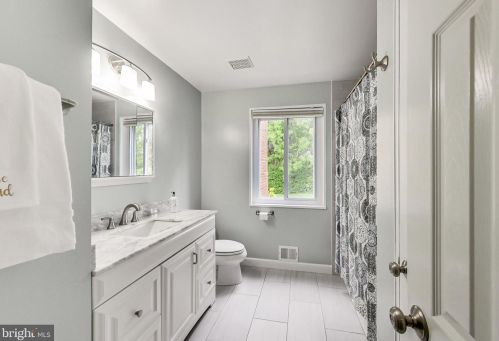 10028 Greenock Rd, Silver Spring MD 20901-2249 exterior