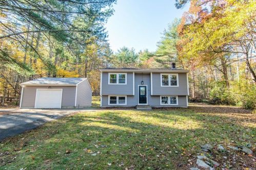 179 Kelly Rd, Killingly, CT 06241-1403