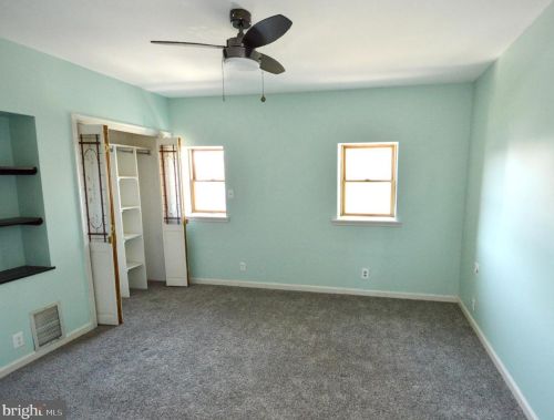 1161 Juniper St, Philadelphia PA  19147-4419 exterior