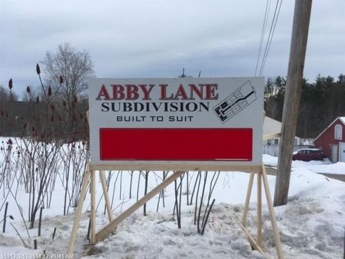 7 Abbey Ln, Gray, ME 04039
