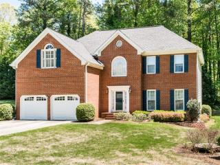 2380 Netherstone Dr, Marietta, GA 30066-1495