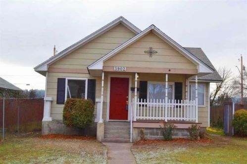 3902 Pacific Ave, Spokane WA  99202-4941 exterior