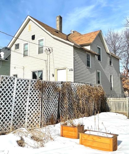 906 5th St, Saint Paul MN  55106-5230 exterior