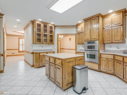 1224 Ml Crk Ln, Stockbridge GA  30281-4879 exterior