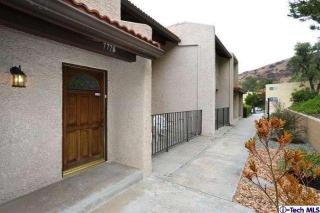 7778 Via Ronaldo, Burbank, CA 91504-1435