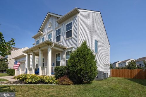 5934 Kapel Dr, Woodbridge, VA 22193-6207