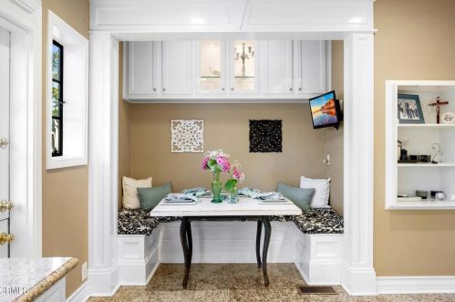 1149 Cordova Ave, Glendale CA  91206-2115 exterior