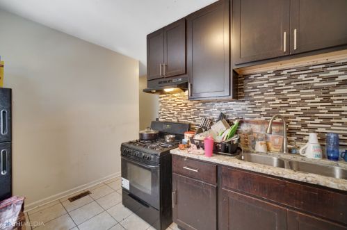 7201 Perry Ave, Chicago IL  60621-3515 exterior