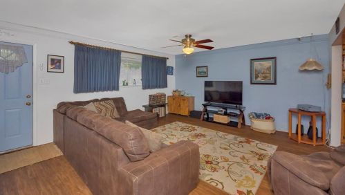 4912 Redondo St, Fort Worth TX  76180-7932 exterior