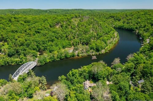 11 Pootatuck Park Rd, Sandy Hook, CT 06482-1111
