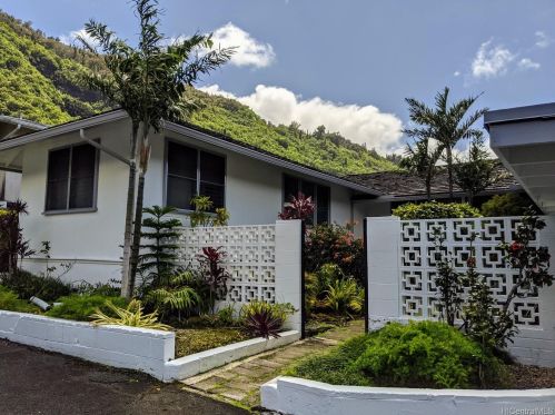 3073 Puhala Rise, Honolulu, HI 96822-1462