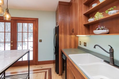 2381 Carter Ave, Saint Paul MN  55108-1625 exterior