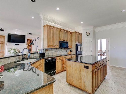 1300 Goforth Rd, Fort Worth TX  76126-5531 exterior