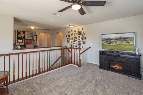 1894 Vintage Cir, Valley Home CA  95361-8678 exterior