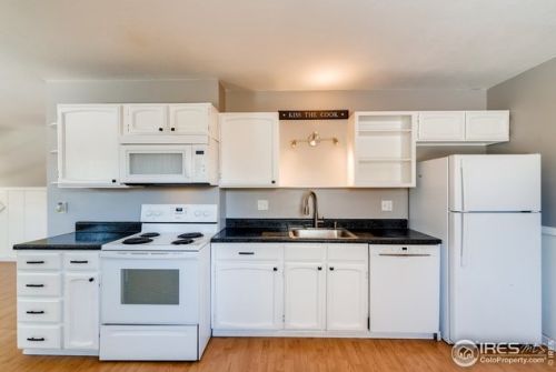 2812 Woodford Ave, Fort Collins CO  80521-2442 exterior