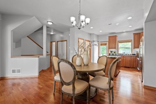 2150 Cedar Grove Trl, Saint Paul MN  55122-1543 exterior