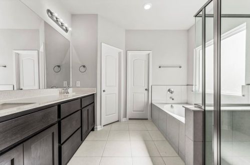 1722 Cindy Ln, Conroe TX  77304-3158 exterior