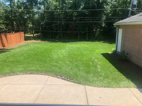 731 Deerpath Dr, Bannockburn, IL 60015-4107