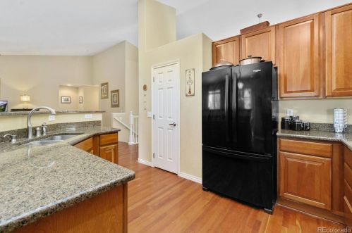 22237 Hinsdale Ave, Denver CO  80016-6010 exterior