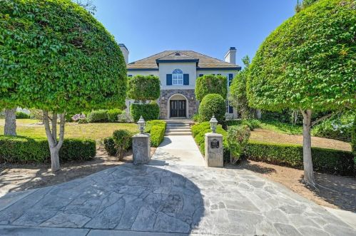 1421 Gilcross Way, Riverside, CA 92506-5467
