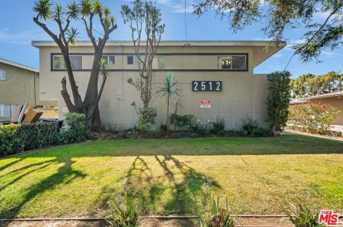 2512 Kansas Ave, Santa Monica, CA 90404-5244