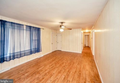 51 Lorenzo Dr, Fredericksburg, VA 22405-3609