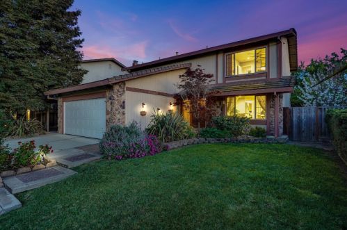 132 Fontainbleu Ct, Milpitas, CA 95035-3126
