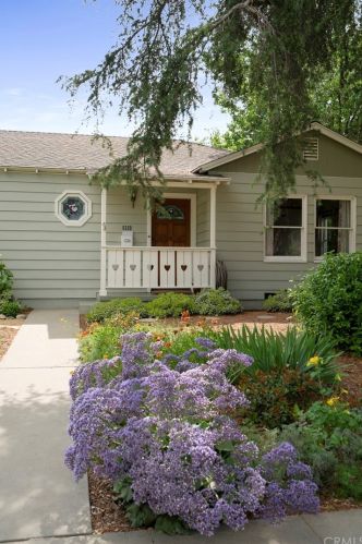 6110 Palm Ave, Riverside CA  92506-2022 exterior