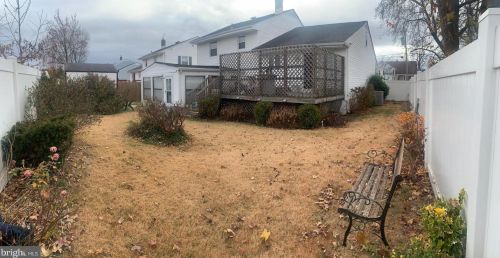 5225 Baker Ave, Camden, NJ 08109-1723