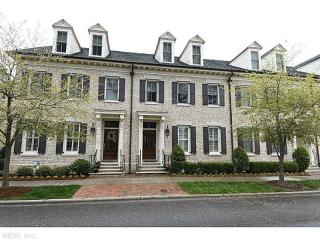 9528 27th Bay St, Norfolk, VA 23518-1905