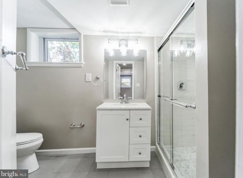 10208 Green Forest Dr, Silver Spring MD 20903-1535 exterior