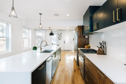 2147 Sherman St, Denver CO  80210-4412 exterior