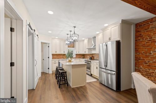 517 Marion St, Lancaster PA  17603-3026 exterior