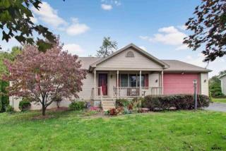 4485 Cedarwood Dr, York, PA 17402-3348