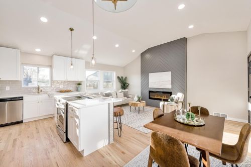 3251 Bannock St, Englewood CO 80110-2417 exterior