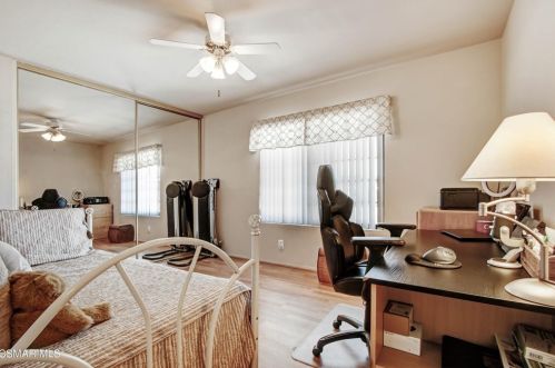 2548 Hawk St, Simi Valley CA 93065-2365 exterior