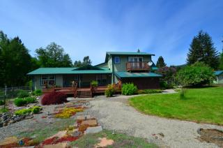 7527 2nd St, Concrete, WA 98237-9501