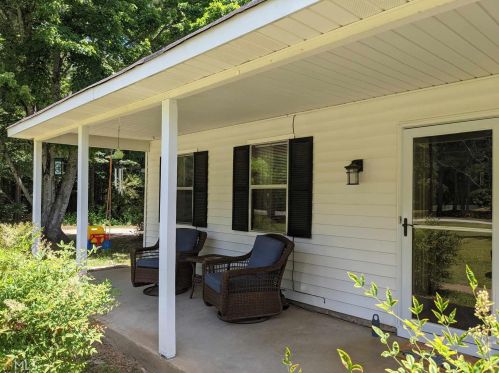 25 New Salem Dr, Mcdonough, GA 30253-4761